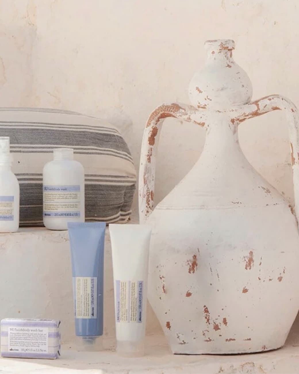 Davines SU sun care, Mediterranean still life